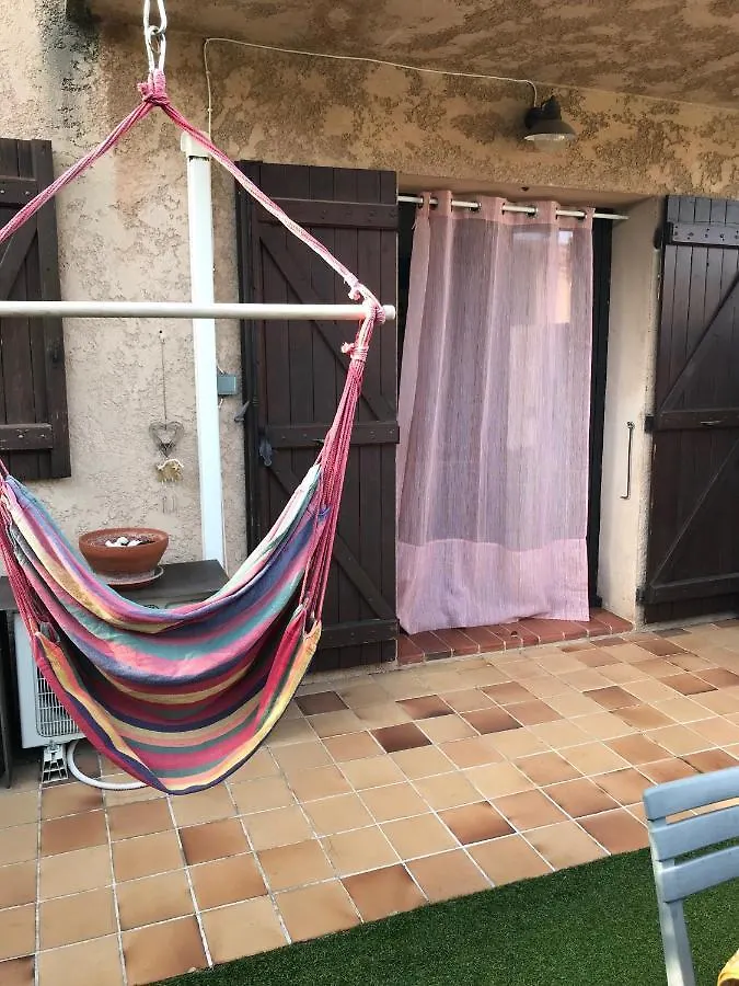Hébergement de vacances Petite Maison Les Vignes Le Pradet France